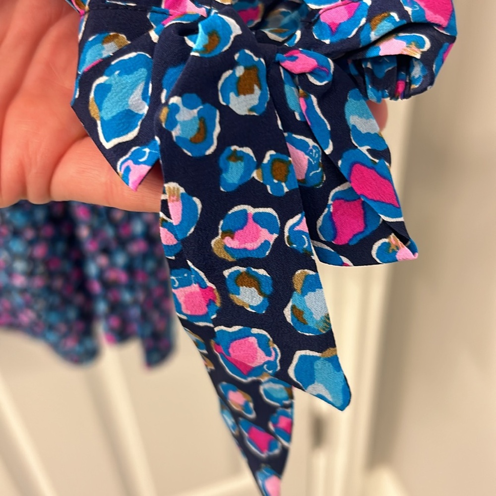Lilly top 
Small - Picture 3 of 4